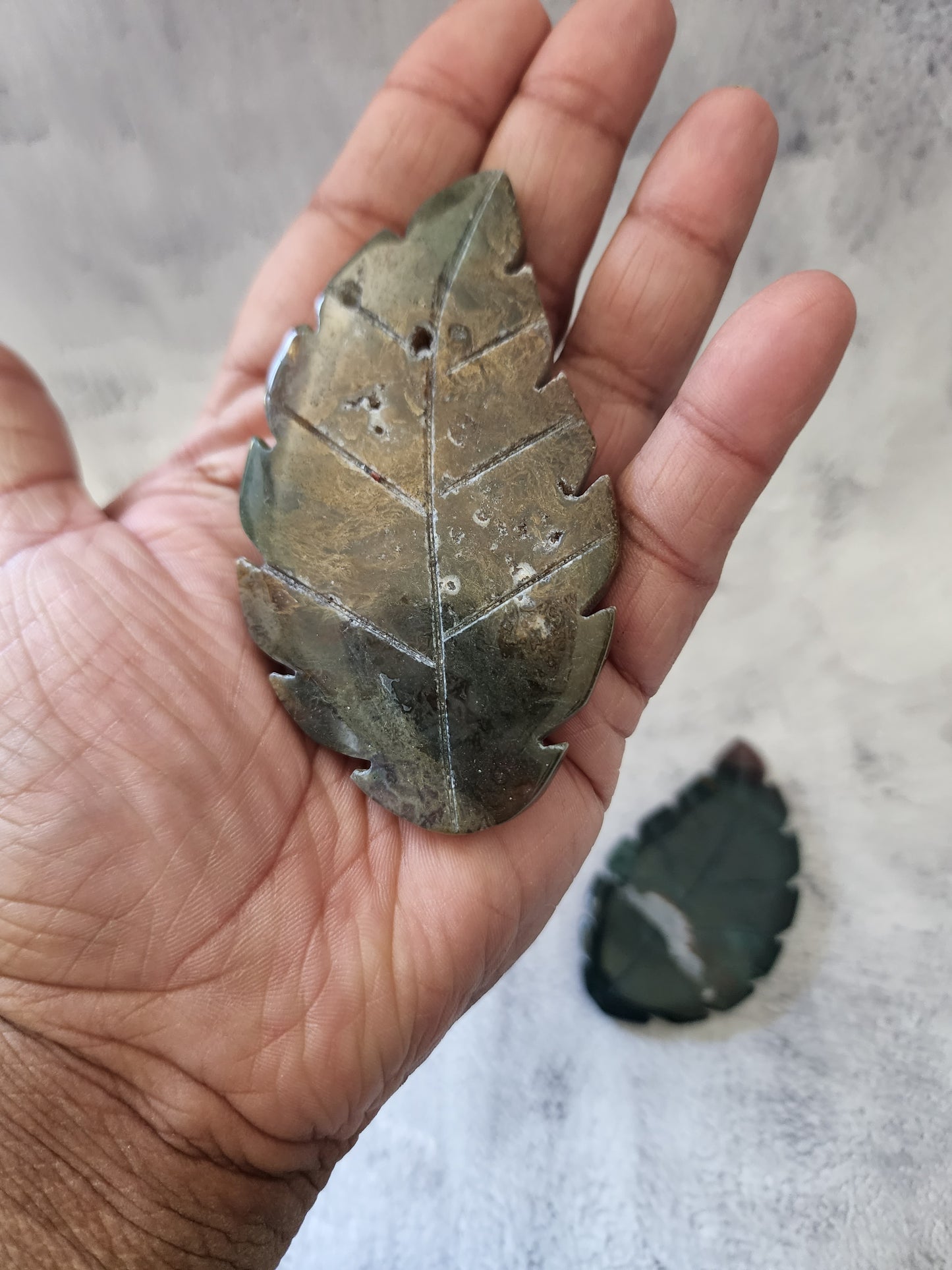 Moss Agate Leaf