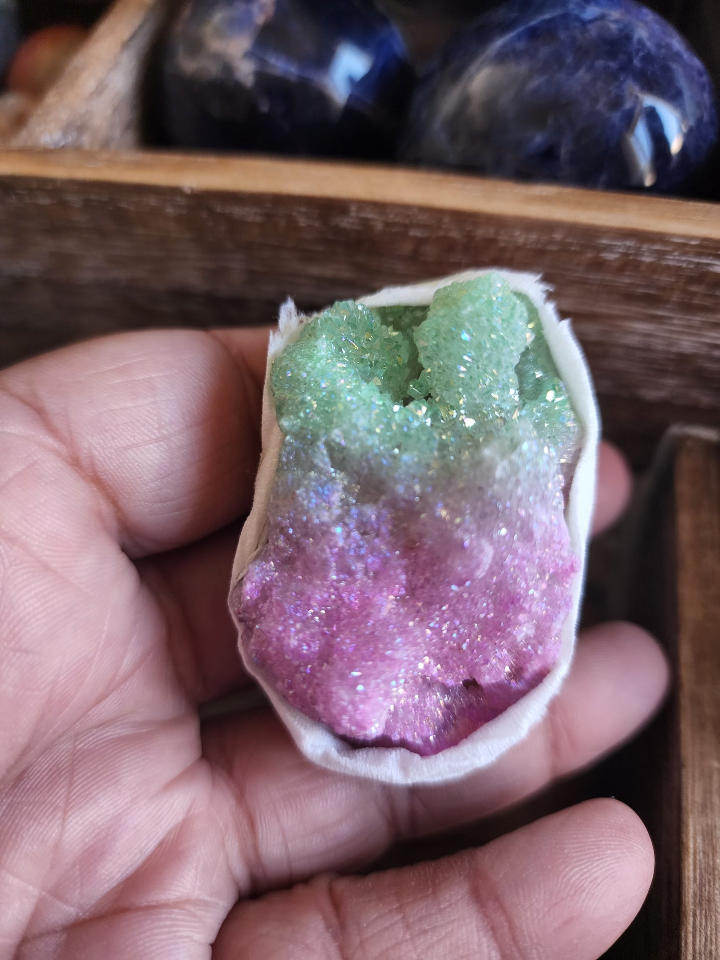 Aura Geodes