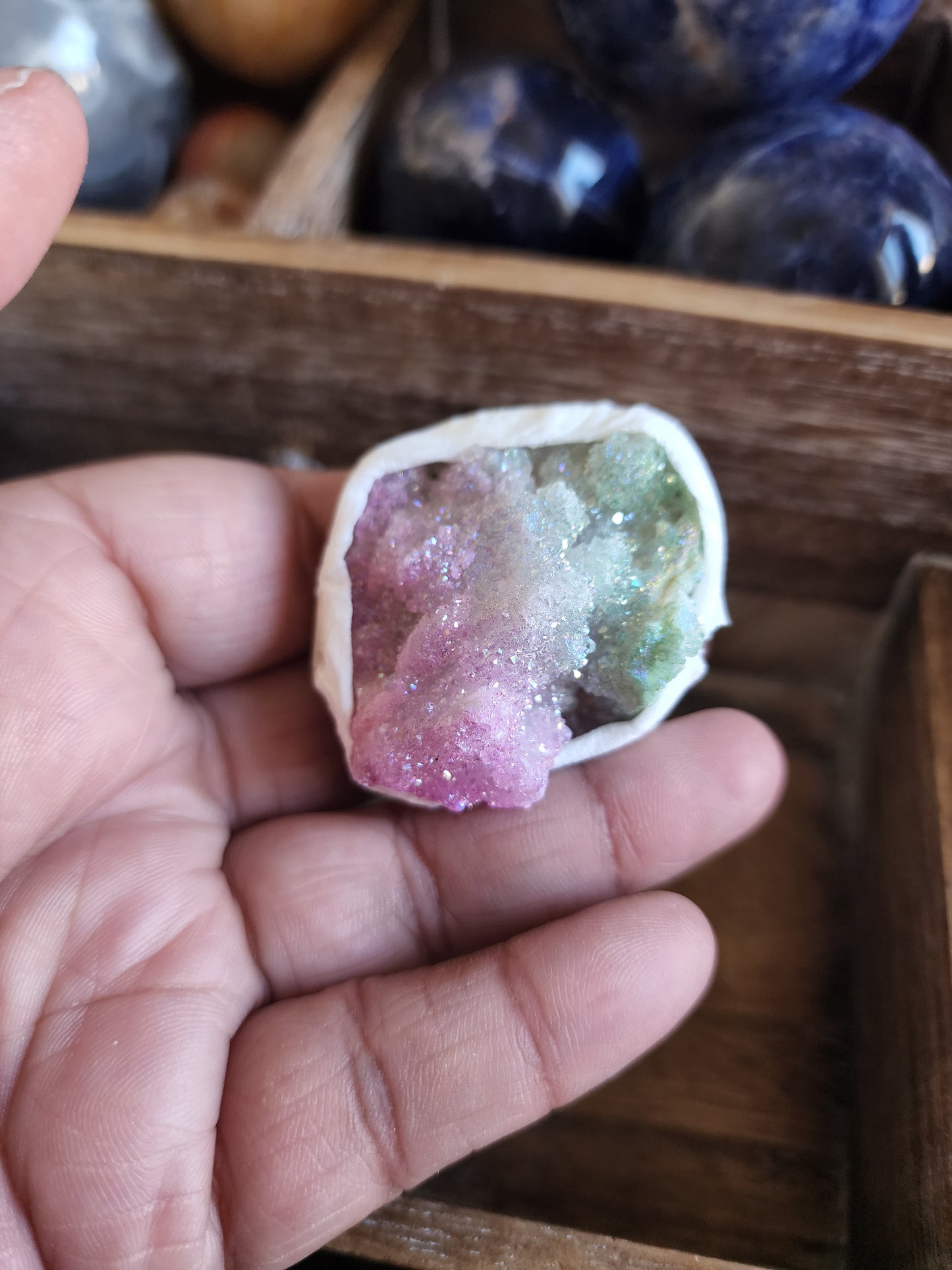 Aura Geodes