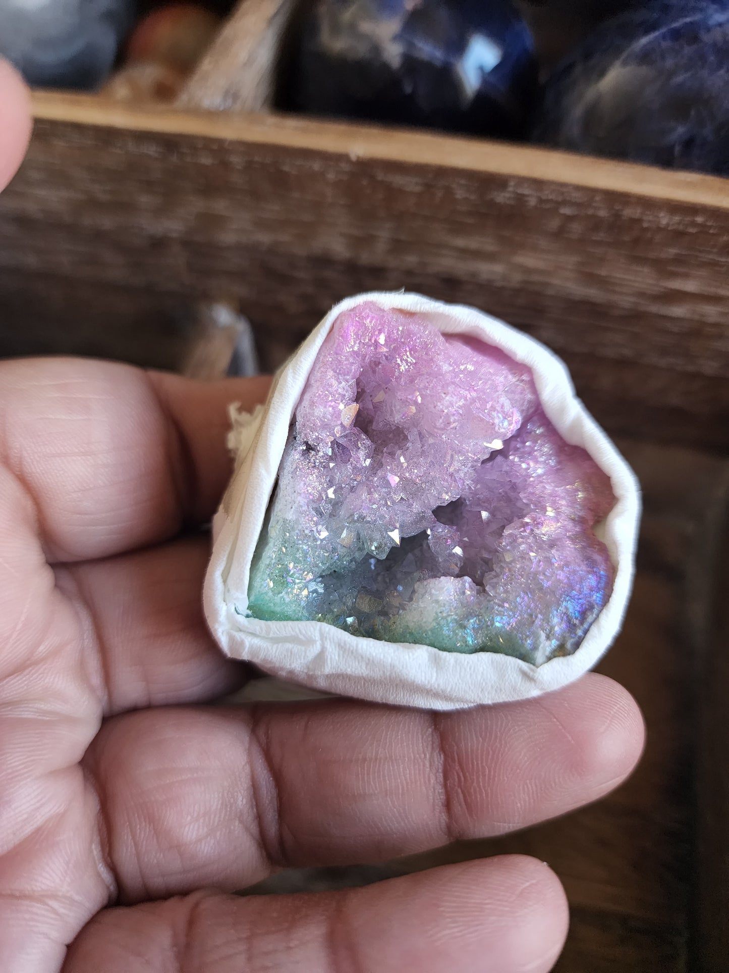 Aura Geodes