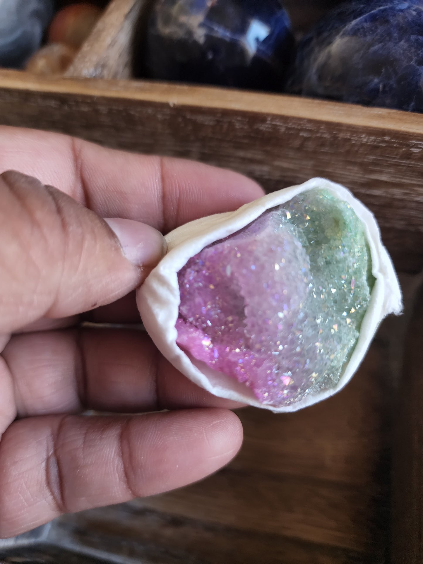 Aura Geodes