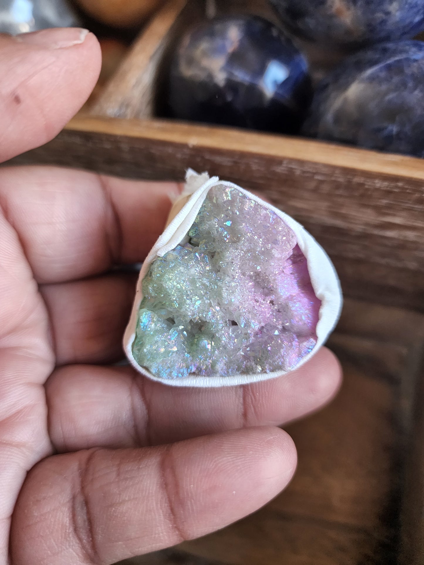 Aura Geodes